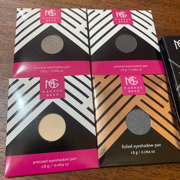 Makeup Geek Eyeshadow Palette Bundle Quad BNIB Tinseltown Sorcery So Pale - Picture 2 of 15